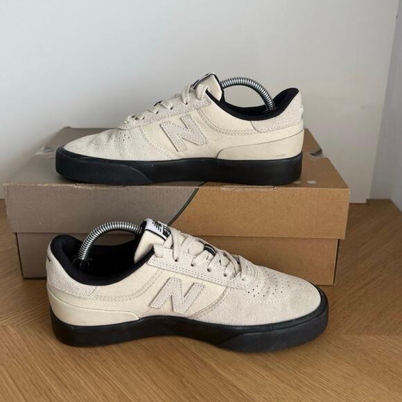 New Balance 272 Tan/Black Men Sneaker - SZ 4.5 - W 6